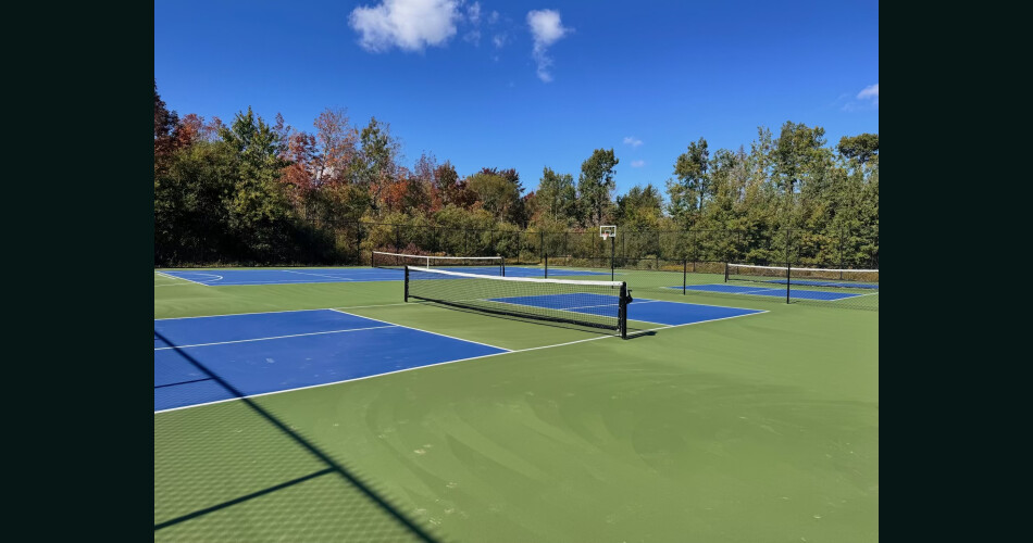 5.FHS Scotsburn.courts